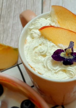 Hình của món Nước ép táo kem sữa béo.