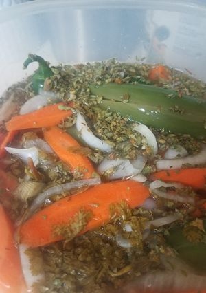 A picture of Pickled peppers.