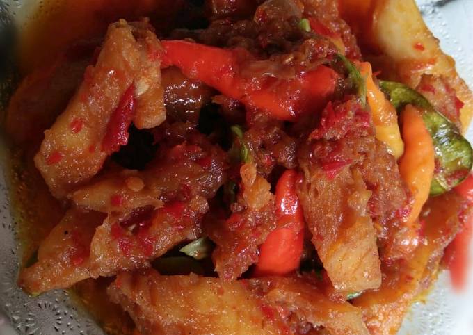 Resep Balado Ikan Asin Cucut Oleh Yani Rohaeni Cookpad