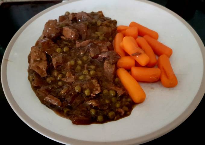 My Peppered Beef & Veg in Gravy with Mashed Potato. 😀