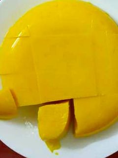 மேங்கோ அகர் அகர் /கடல்பாசி (Mango agar agar / kadalpaasi recipe in tamil) செய்முறை முக்கிய புகைப்படம்