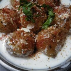 A picture of #Navratri special Sabudana dahi vada.
