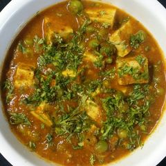 A picture of Matar paneer (oil free).