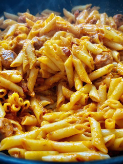 Una foto de Pasta alla zozzona
