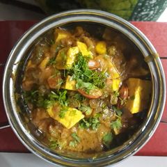 A picture of Paneer handi or mix veg.