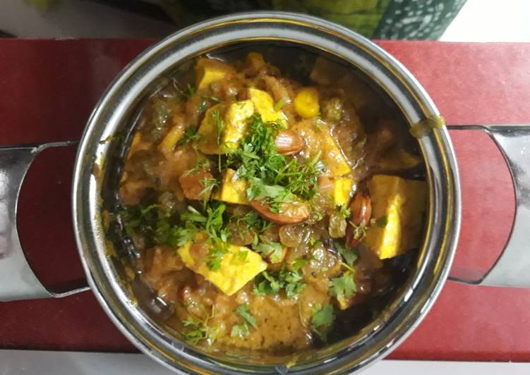 Recipe of Quick Paneer handi or mix veg