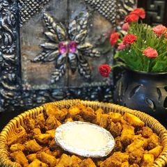 A picture of Sindhi aloo pakoray.