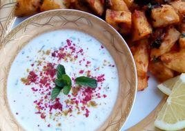 البطاطا الحرة على الطريقة اللبنانية