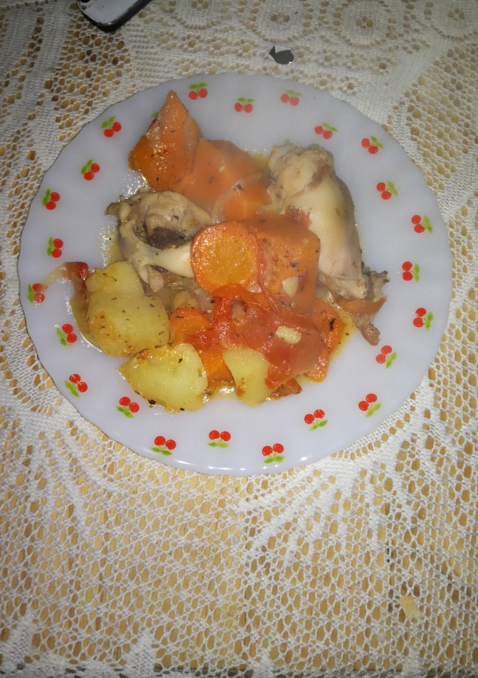 Una foto de Pollo a la cacerola