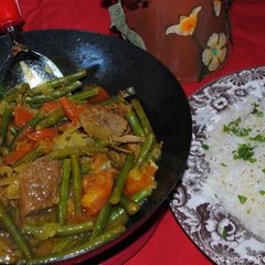 A picture of Green Beans Stew With Beef خورشت لوبیا سبز.