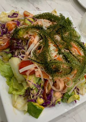 Hình của món Salad bơ thanh cua.