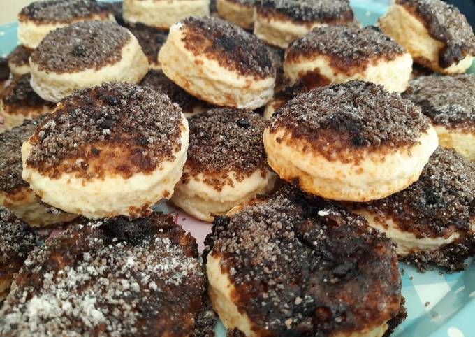 Tortitas negras con harina leudante Receta de Norali  Cookpad