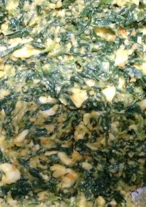 Una foto de Espinaca;Relleno con verduras para tarta o empanadas