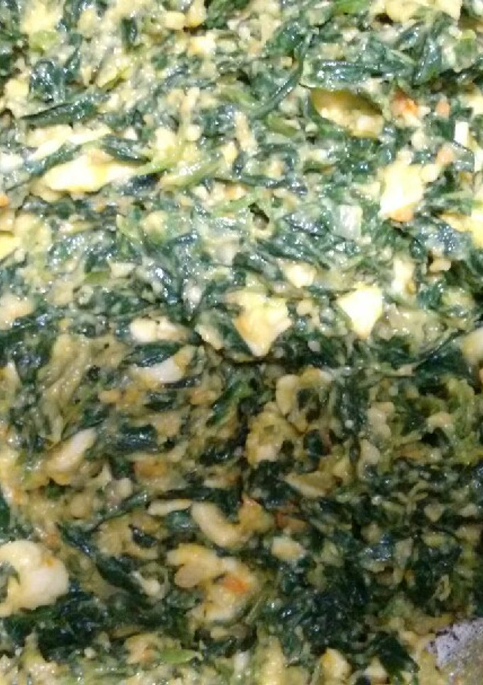 Una foto de Espinaca;Relleno con verduras para tarta o empanadas