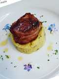Mignon di vitello lardellato su patata aromatizzata al rosmarino