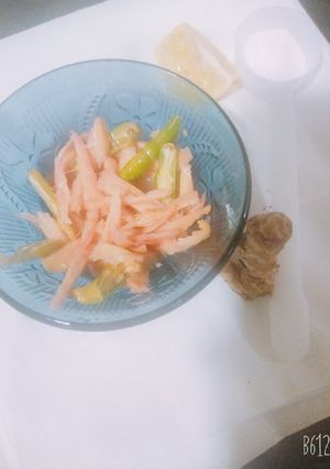 A picture of Instant ginger pickle.