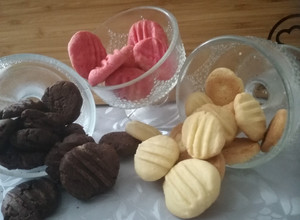 Vanília, csoki és puncs keksz 🍱 recept fotója