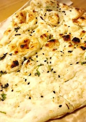 A picture of Garlic Nan without Oven.