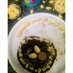 A picture of Oreo biscuits cake.