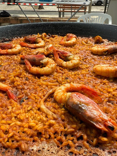 Una foto de Arroz de gamba roja y calamar