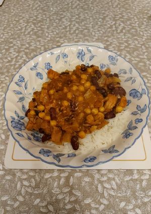 A picture of Jack's Jackfruit Jalfrezi (vegan).