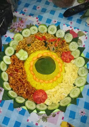 Foto resep Nasi kuning magicom