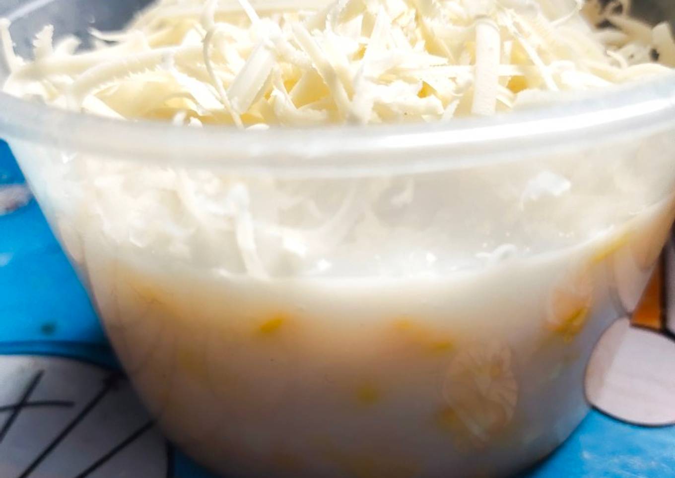 Jasuke (jagung susu keju)