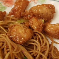 A picture of Sesame chicken.