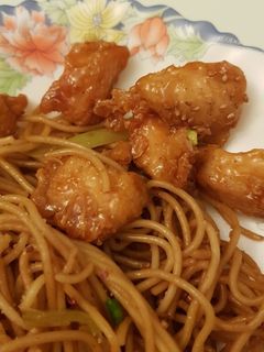 A picture of Sesame chicken.