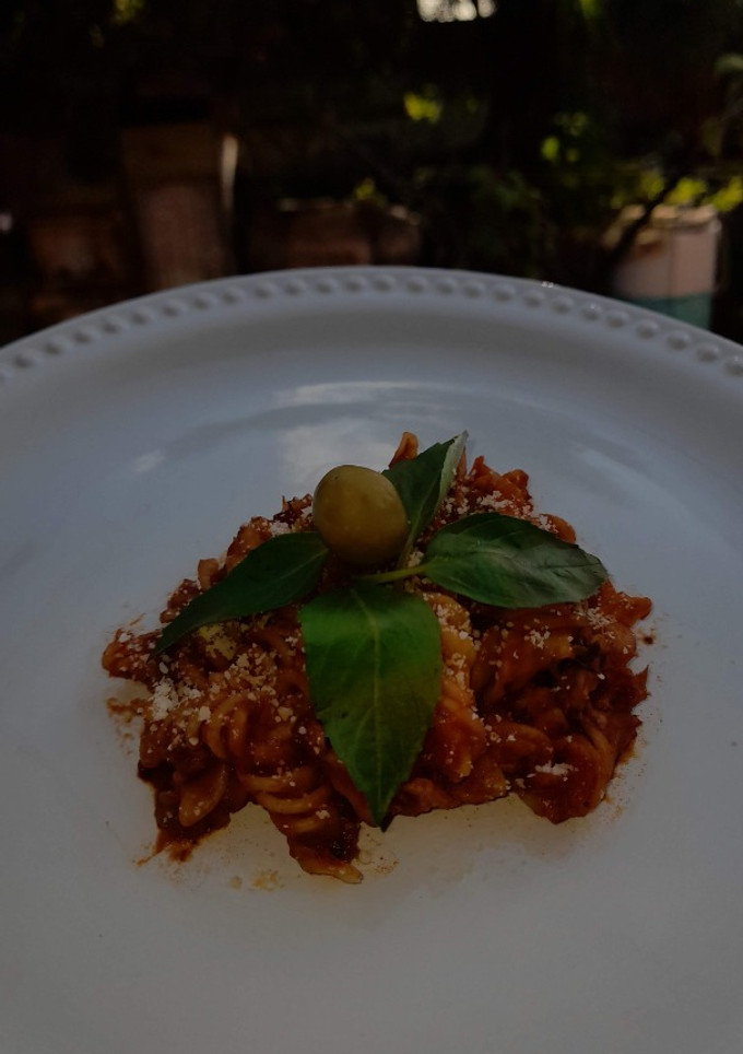 Una foto de Pasta a la puttanesca oaxaqueña