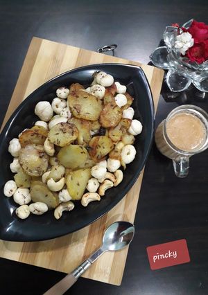 A picture of Aalu katali with dry fruits fast special.