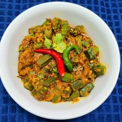 A picture of Dahi Bhindi.