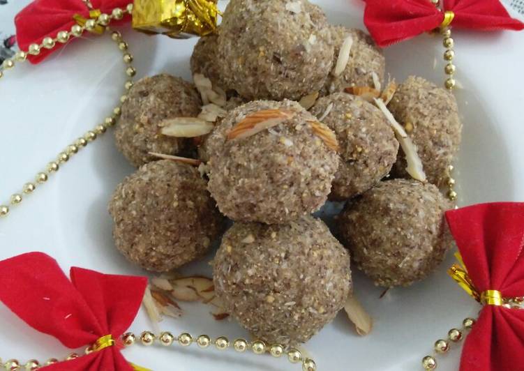 Healthy flakes seed ladoo