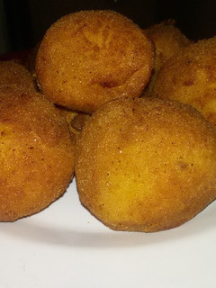 A picture of Yam balls.
