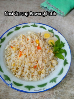 Foto resep Nasi Goreng Bawang Putih