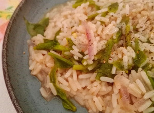 Foto di Risotto agli asparagi selvatici e cipolla di Tropea