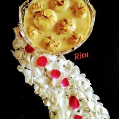 A picture of Mango Rasmalai.