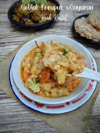 Langkah Gampang Membuat Resep Seblak Kerupuk &amp; Sayuran Kuah Kental yang Sempurna Anti Ribet, Bikin Ngiler