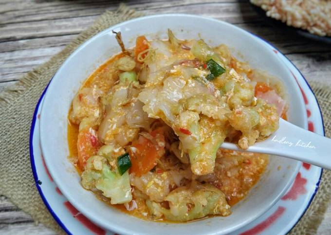 Cara bikin Seblak Kerupuk & Sayuran Kuah Kental Cara bikin Seblak Kerupuk & Sayuran Kuah Kental