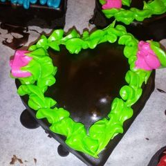 A picture of Brownies.