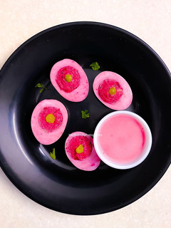 A picture of Beetroot pickled Devilled Eggs.