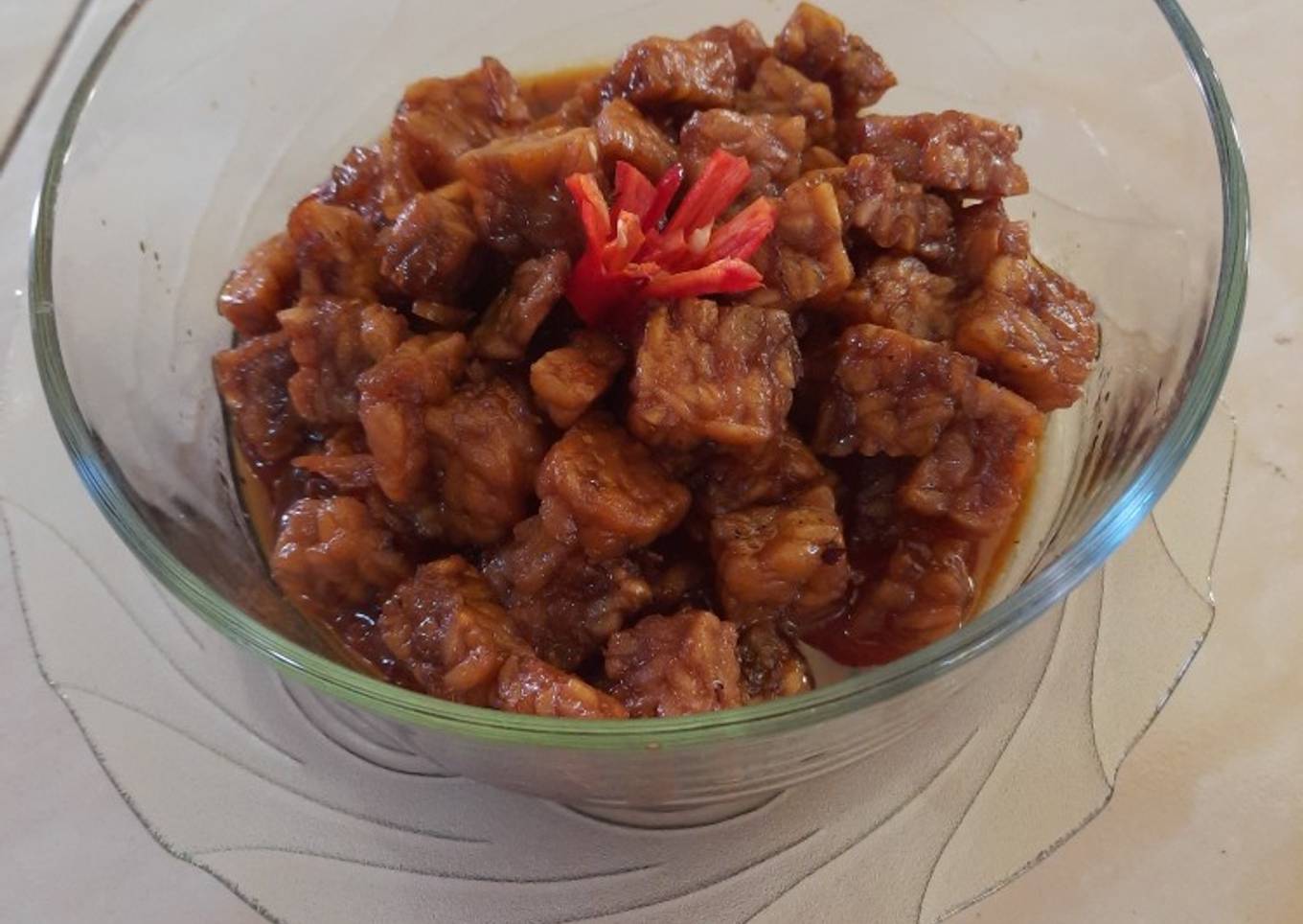 Tempe hitam manis