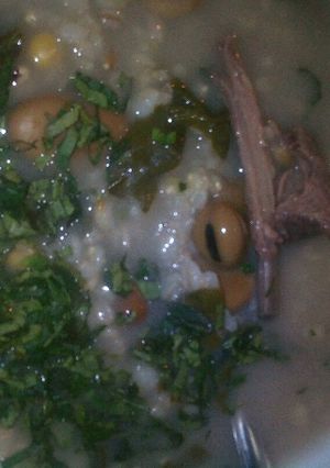 Una foto de Sopa de menestras