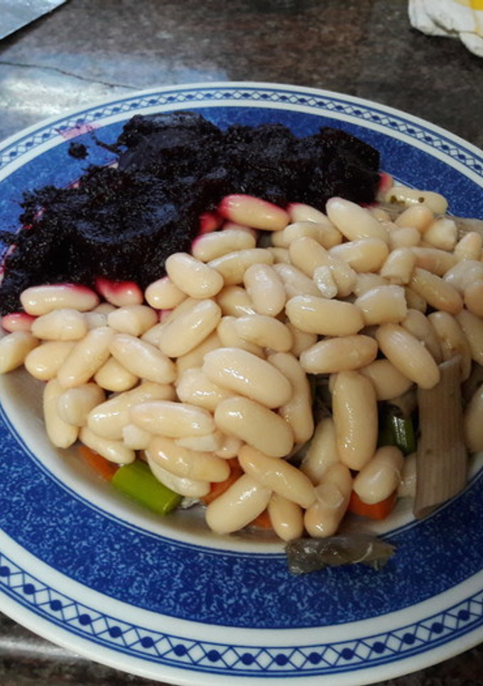 Una foto de Macarrones y alubias sin gluten veganos