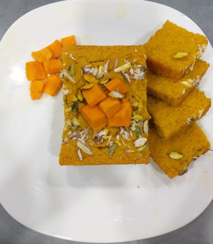 A picture of Mango Semolina cake.