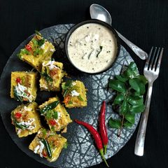 A picture of Sambhar Dhokla.