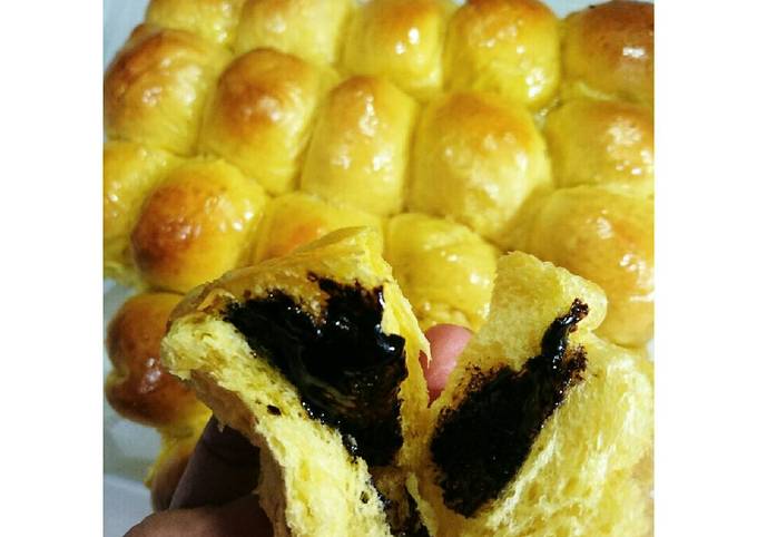 Resep Isi Roti Coklat Lumer Oleh Selene Cake - Cookpad Resep Isi Roti Coklat Lumer Oleh Selene Cake - Cookpad