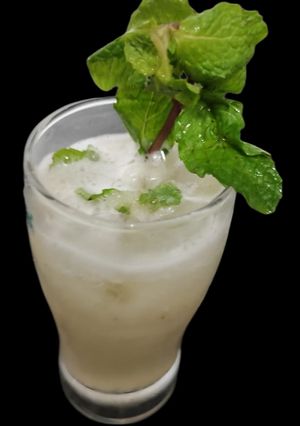 A picture of Indian pear juice.