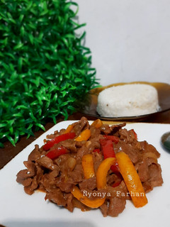 Foto resep Daging sapi tumis paprika
