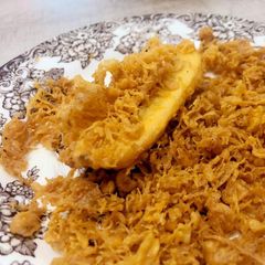 A picture of Crispy Banana Fritters.